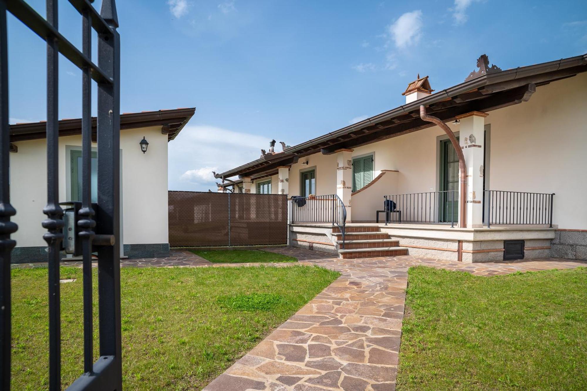 Casa Vacanze Dalla Ci Capezzano Pianore Extérieur photo
